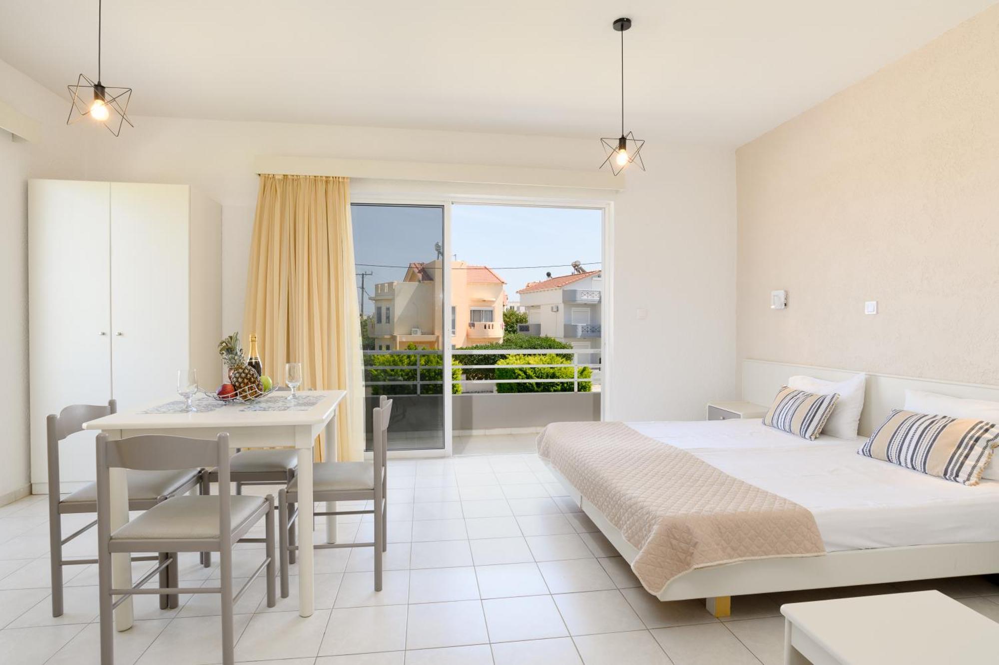 Eugenia Studios & Apartments Ialysos  Exteriér fotografie